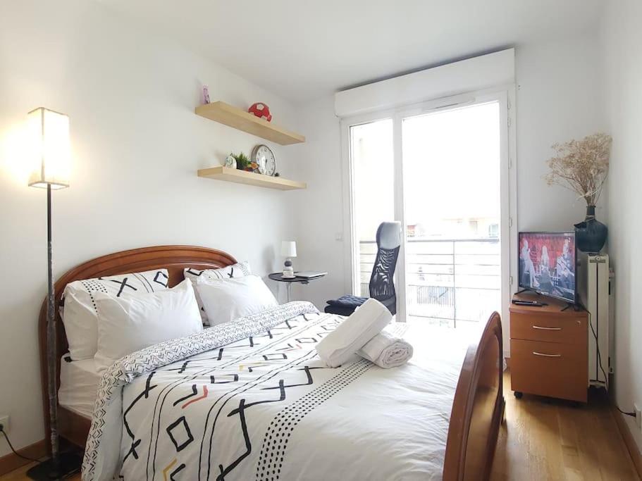 Cozy Haven Near Paris La Defense Grande Arche Apartment กูร์เบอวัวร์ ภายนอก รูปภาพ